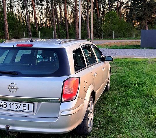 Опель Астра, объемом двигателя 1.9 л и пробегом 365 тыс. км за 4300 $, фото 4 на Automoto.ua