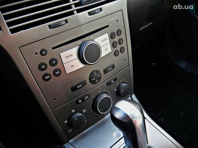 Опель Астра, объемом двигателя 1.8 л и пробегом 212 тыс. км за 5650 $, фото 6 на Automoto.ua