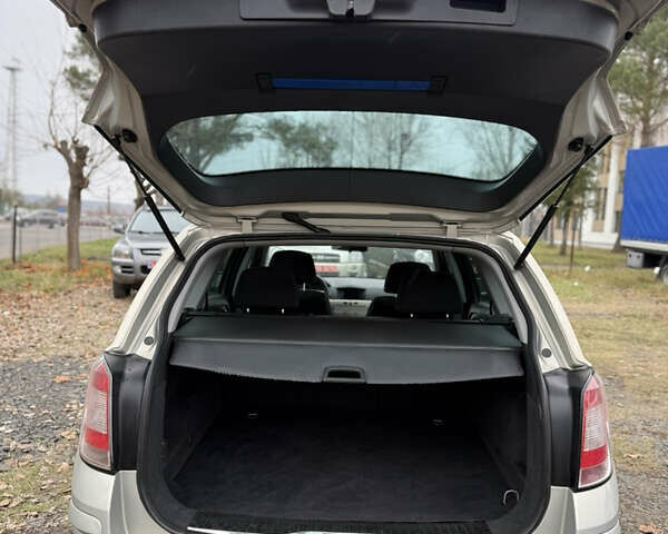 Опель Астра, объемом двигателя 1.6 л и пробегом 255 тыс. км за 5250 $, фото 32 на Automoto.ua