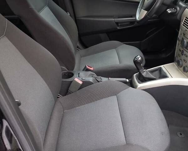 Опель Астра, объемом двигателя 1.6 л и пробегом 203 тыс. км за 5800 $, фото 16 на Automoto.ua