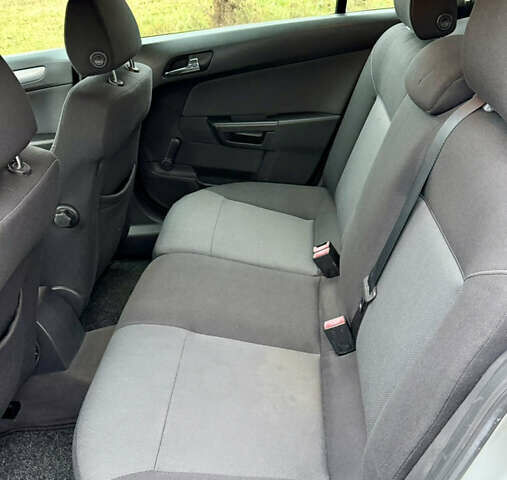 Опель Астра, об'ємом двигуна 1.9 л та пробігом 298 тис. км за 2850 $, фото 8 на Automoto.ua