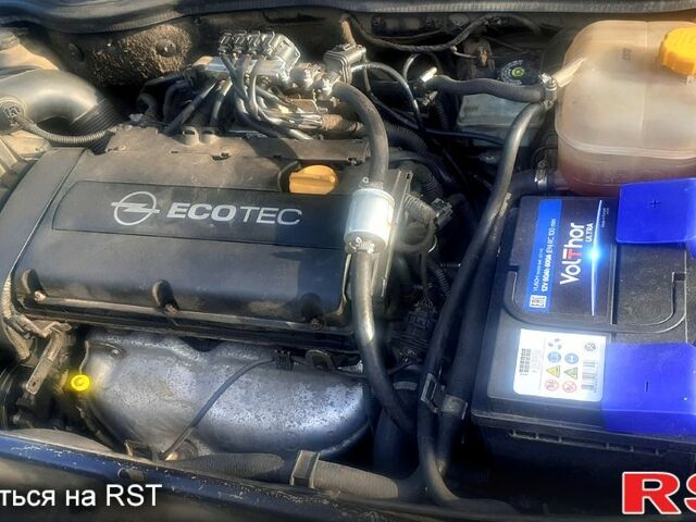 Опель Астра, объемом двигателя 1.6 л и пробегом 255 тыс. км за 5100 $, фото 3 на Automoto.ua