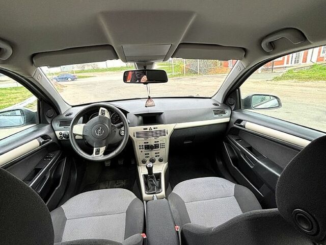 Опель Астра, объемом двигателя 1.6 л и пробегом 210 тыс. км за 4950 $, фото 7 на Automoto.ua