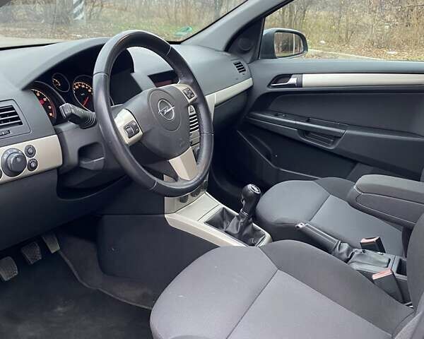 Опель Астра, объемом двигателя 1.6 л и пробегом 220 тыс. км за 5900 $, фото 29 на Automoto.ua