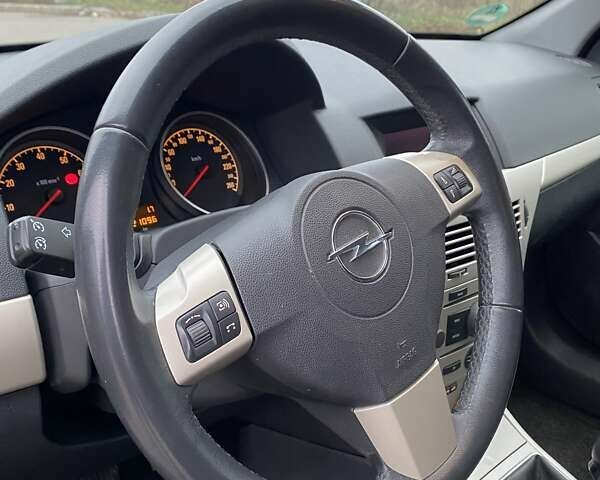 Опель Астра, объемом двигателя 1.6 л и пробегом 220 тыс. км за 5900 $, фото 28 на Automoto.ua