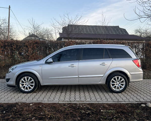 Опель Астра, объемом двигателя 1.7 л и пробегом 320 тыс. км за 5400 $, фото 13 на Automoto.ua