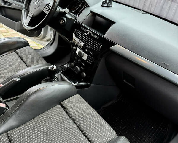 Опель Астра, об'ємом двигуна 1.9 л та пробігом 220 тис. км за 6000 $, фото 34 на Automoto.ua