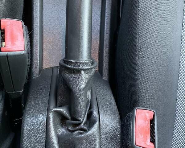 Опель Астра, объемом двигателя 1.6 л и пробегом 249 тыс. км за 5850 $, фото 10 на Automoto.ua