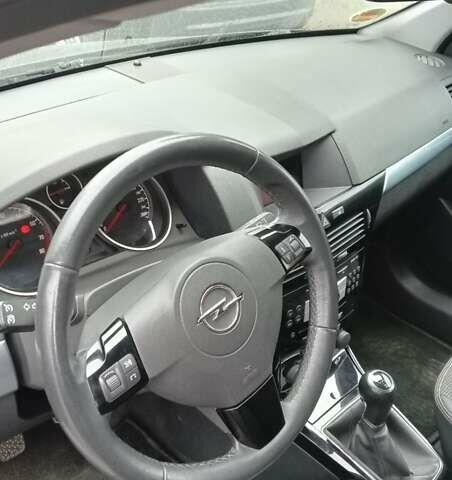 Опель Астра, объемом двигателя 1.6 л и пробегом 228 тыс. км за 5700 $, фото 8 на Automoto.ua