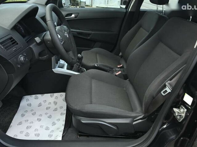 Опель Астра 2009 в Бердичеве на Automoto.ua Опель Астра, объемом двигателя 1.4 л и пробегом 202 тыс. км за 5650 $, фото 17 на Automoto.ua