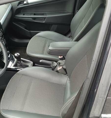 Опель Астра, объемом двигателя 1.6 л и пробегом 228 тыс. км за 5700 $, фото 9 на Automoto.ua