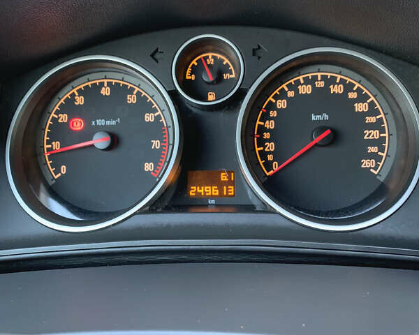 Опель Астра, объемом двигателя 1.6 л и пробегом 249 тыс. км за 5850 $, фото 16 на Automoto.ua