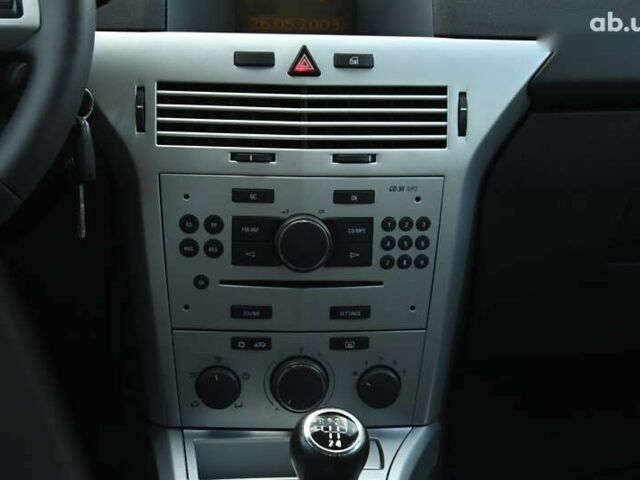 Опель Астра 2009 в Бердичеве на Automoto.ua Опель Астра, объемом двигателя 1.4 л и пробегом 202 тыс. км за 5699 $, фото 29 на Automoto.ua