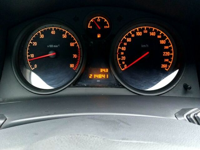 Опель Астра, объемом двигателя 1.8 л и пробегом 214 тыс. км за 5700 $, фото 13 на Automoto.ua
