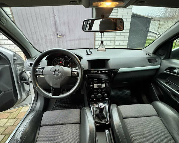 Опель Астра, об'ємом двигуна 1.9 л та пробігом 220 тис. км за 6000 $, фото 29 на Automoto.ua