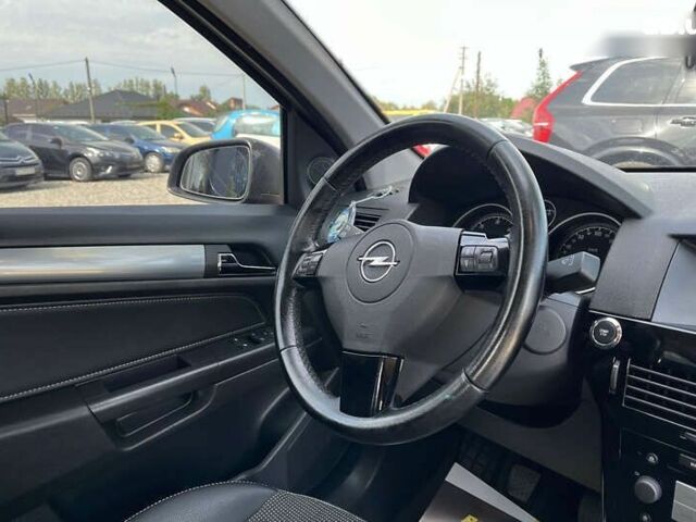 Опель Астра, объемом двигателя 1.9 л и пробегом 288 тыс. км за 6000 $, фото 24 на Automoto.ua