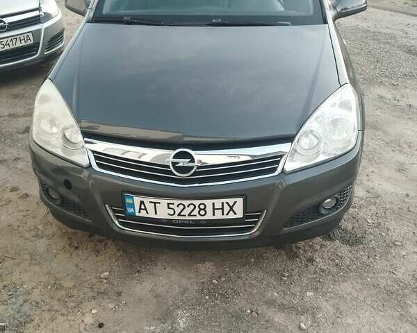 Опель Астра, объемом двигателя 1.7 л и пробегом 260 тыс. км за 4900 $, фото 3 на Automoto.ua