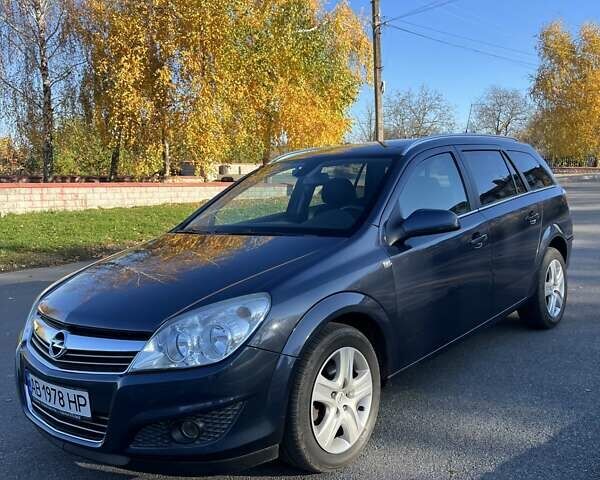 Опель Астра, объемом двигателя 1.8 л и пробегом 241 тыс. км за 5700 $, фото 9 на Automoto.ua