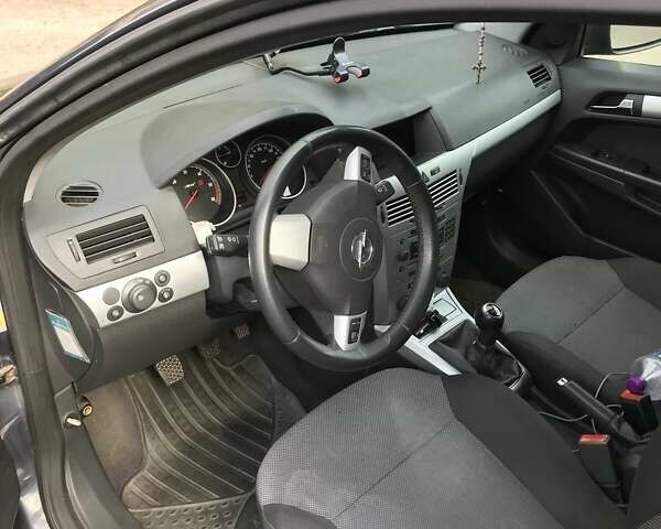 Опель Астра, объемом двигателя 0 л и пробегом 290 тыс. км за 6000 $, фото 6 на Automoto.ua