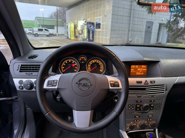 Опель Астра, объемом двигателя 1.6 л и пробегом 230 тыс. км за 5550 $, фото 15 на Automoto.ua