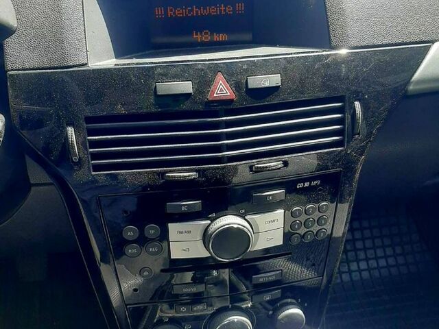 Опель Астра 2010 у Харкові на Automoto.ua Опель Астра, об'ємом двигуна 1.6 л та пробігом 205 тис. км за 5300 $, фото 2 на Automoto.ua