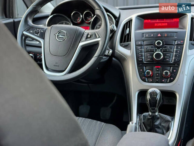 Опель Астра 2010 у Дрогобичі на Automoto.ua Опель Астра, об'ємом двигуна 1.7 л та пробігом 240 тис. км за 6850 $, фото 1 на Automoto.ua