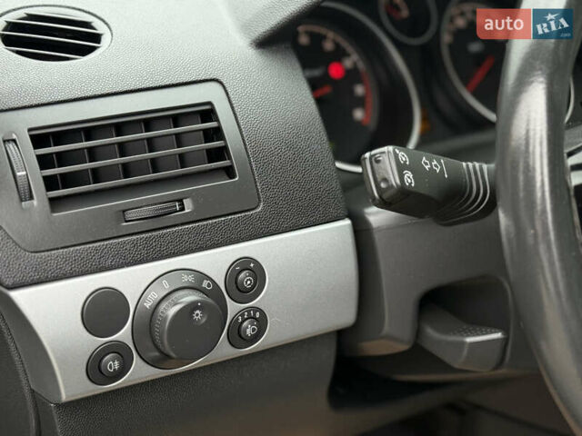 Опель Астра, объемом двигателя 1.6 л и пробегом 205 тыс. км за 5999 $, фото 12 на Automoto.ua