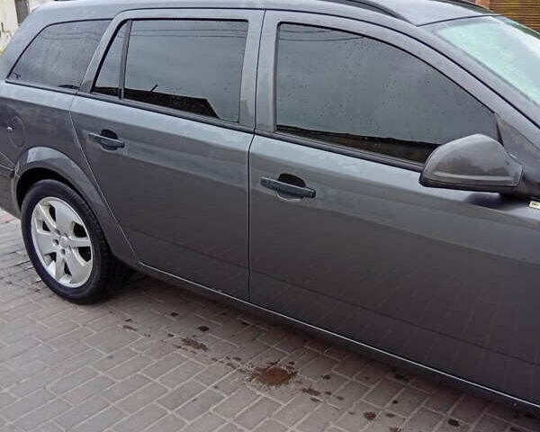 Опель Астра, объемом двигателя 1.6 л и пробегом 206 тыс. км за 6300 $, фото 1 на Automoto.ua