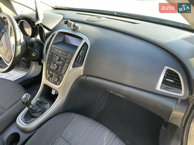 Опель Астра, объемом двигателя 1.7 л и пробегом 202 тыс. км за 7150 $, фото 13 на Automoto.ua