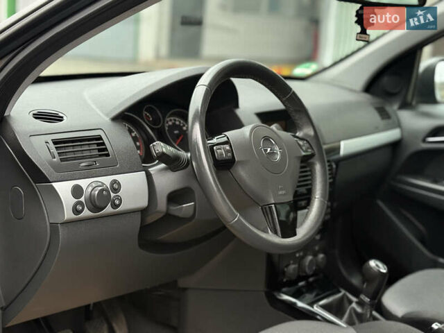 Опель Астра, объемом двигателя 1.6 л и пробегом 205 тыс. км за 5999 $, фото 10 на Automoto.ua
