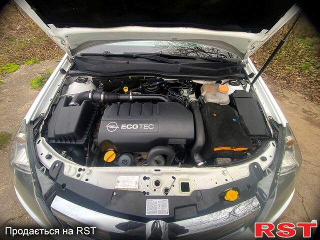 Опель Астра, об'ємом двигуна 1.3 л та пробігом 240 тис. км за 5850 $, фото 6 на Automoto.ua