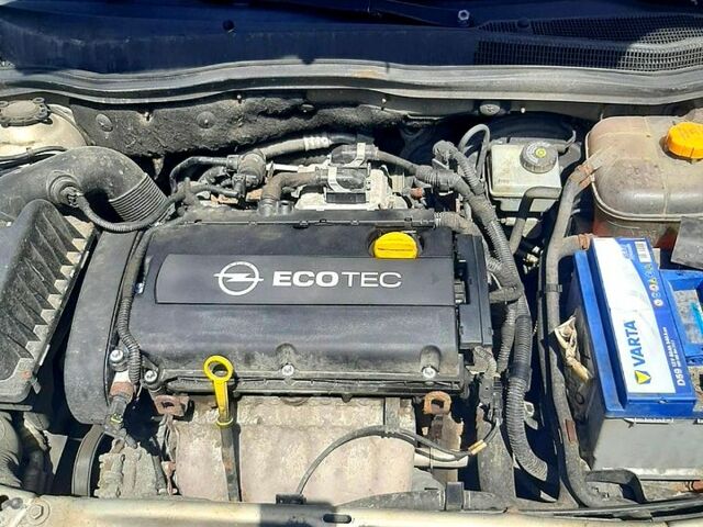 Опель Астра 2010 у Харкові на Automoto.ua Опель Астра, об'ємом двигуна 1.6 л та пробігом 205 тис. км за 5300 $, фото 3 на Automoto.ua