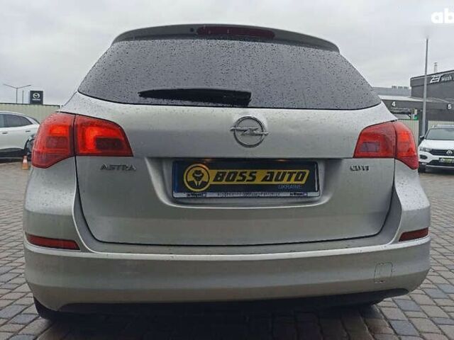 Опель Астра, объемом двигателя 1.7 л и пробегом 228 тыс. км за 8500 $, фото 5 на Automoto.ua