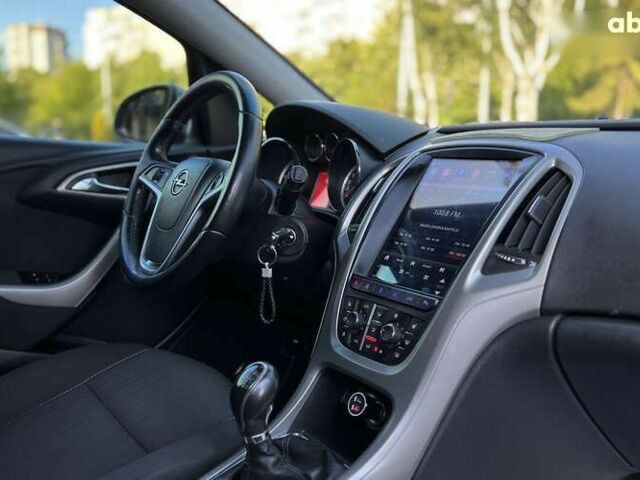 Опель Астра, объемом двигателя 1.7 л и пробегом 272 тыс. км за 6900 $, фото 9 на Automoto.ua