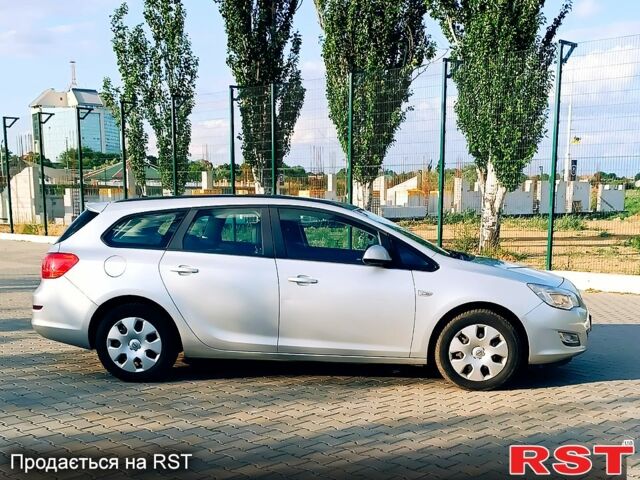 Опель Астра, объемом двигателя 1.9 л и пробегом 127 тыс. км за 5900 $, фото 8 на Automoto.ua