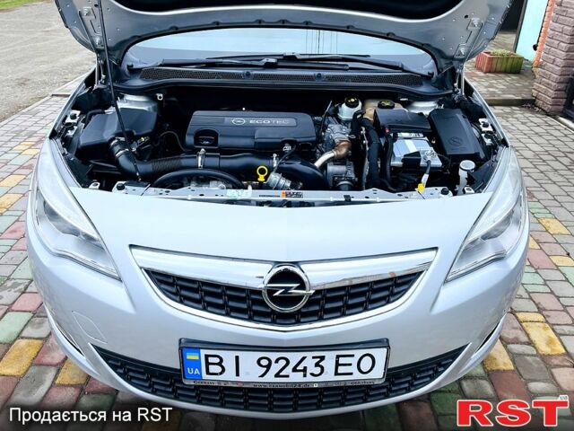 Опель Астра, объемом двигателя 17 л и пробегом 228 тыс. км за 6950 $, фото 4 на Automoto.ua