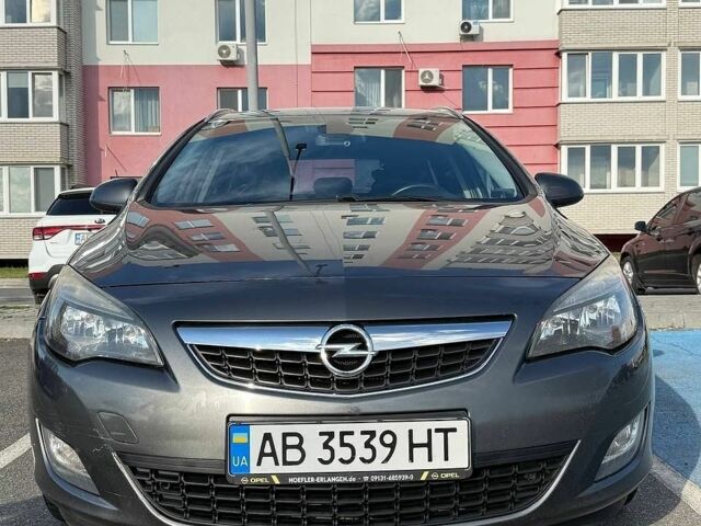 Опель Астра, объемом двигателя 2 л и пробегом 294 тыс. км за 6500 $, фото 8 на Automoto.ua