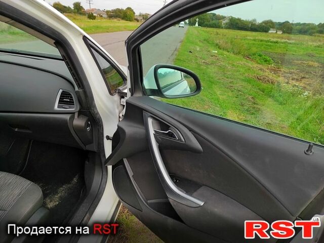 Опель Астра, объемом двигателя 1.7 л и пробегом 203 тыс. км за 7600 $, фото 11 на Automoto.ua