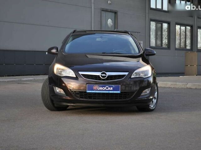 Опель Астра, объемом двигателя 1.7 л и пробегом 245 тыс. км за 7600 $, фото 2 на Automoto.ua