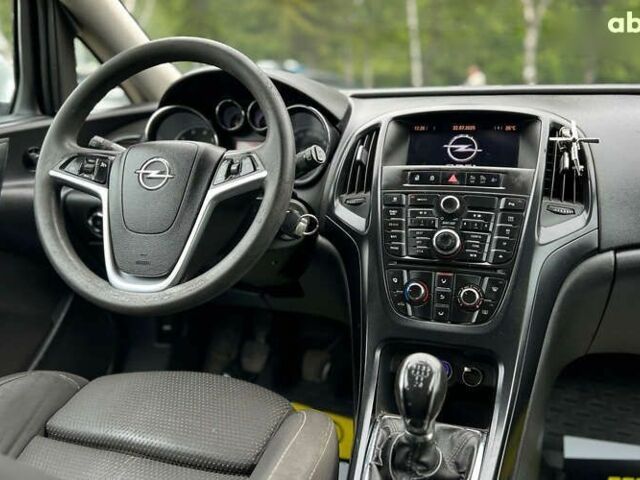 Опель Астра, объемом двигателя 1.3 л и пробегом 348 тыс. км за 6650 $, фото 11 на Automoto.ua