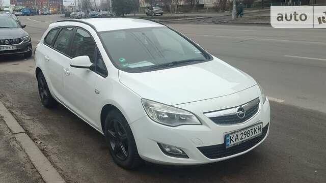 Опель Астра, объемом двигателя 1.7 л и пробегом 241 тыс. км за 8150 $, фото 2 на Automoto.ua