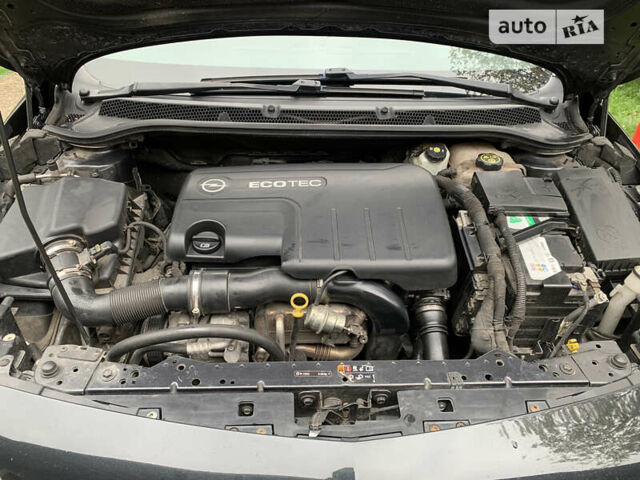 Опель Астра 2012 в Львове на Automoto.ua Опель Астра, объемом двигателя 1.7 л и пробегом 219 тыс. км за 7700 $, фото 28 на Automoto.ua