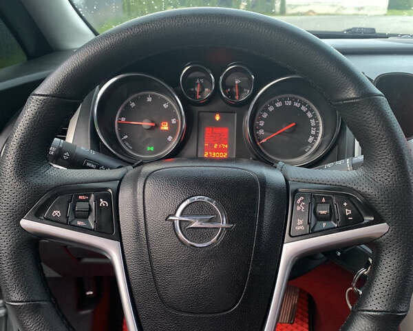 Опель Астра, объемом двигателя 1.7 л и пробегом 300 тыс. км за 5900 $, фото 12 на Automoto.ua