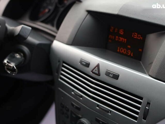Опель Астра 2013 в Луцке на Automoto.ua Опель Астра, объемом двигателя 1.6 л и пробегом 68 тыс. км за 6200 $, фото 28 на Automoto.ua