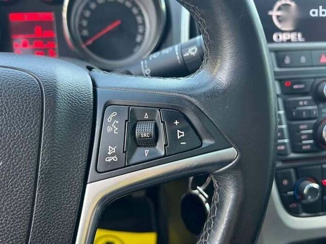 Опель Астра, объемом двигателя 1.7 л и пробегом 216 тыс. км за 7800 $, фото 11 на Automoto.ua