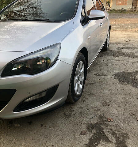 Опель Астра, объемом двигателя 1.7 л и пробегом 218 тыс. км за 7000 $, фото 1 на Automoto.ua