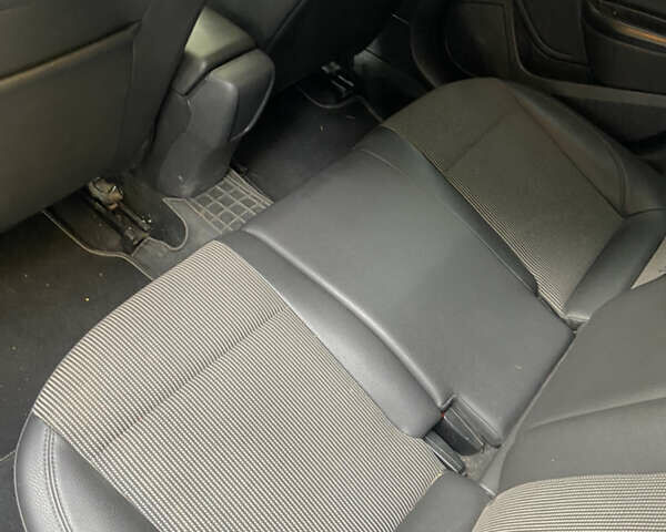 Опель Астра, объемом двигателя 2 л и пробегом 250 тыс. км за 8700 $, фото 5 на Automoto.ua