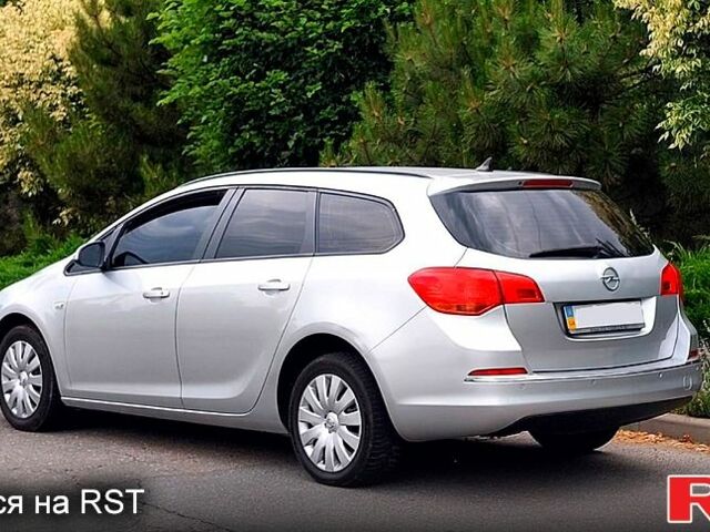 Опель Астра, объемом двигателя 1.7 л и пробегом 246 тыс. км за 7300 $, фото 4 на Automoto.ua