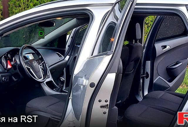 Опель Астра, объемом двигателя 1.7 л и пробегом 246 тыс. км за 7300 $, фото 7 на Automoto.ua