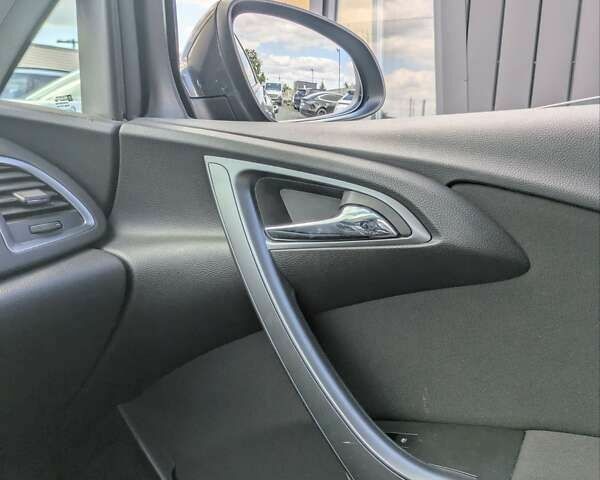 Опель Астра, объемом двигателя 1.6 л и пробегом 193 тыс. км за 6800 $, фото 21 на Automoto.ua